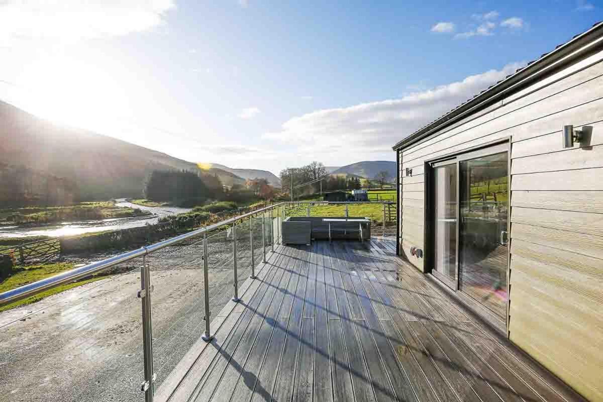 Castlehill With A Hot Tub Holiday home *